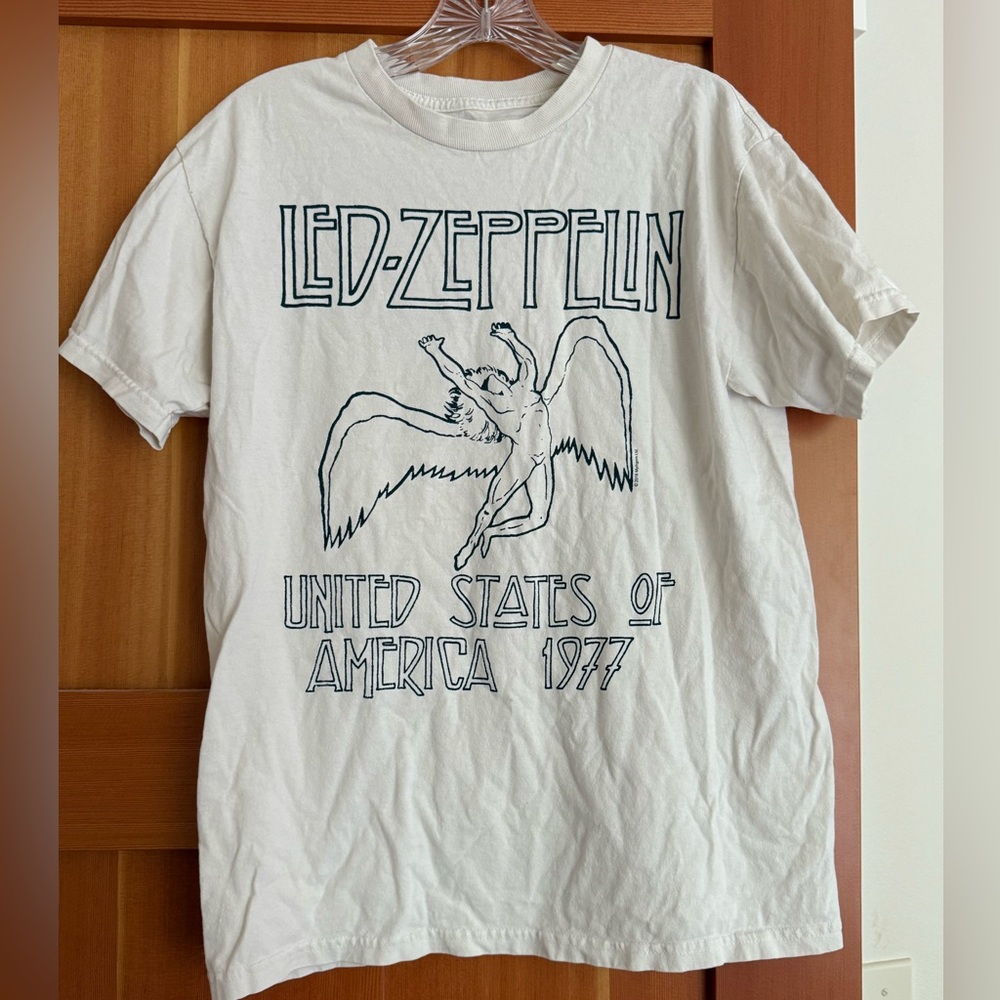 Brandy Melville White Graphic Tee